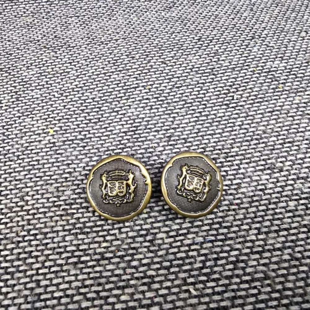 Buttons Vintage Crest Heraldic‎ Set of 2 Bronze Excellent Dark Academia